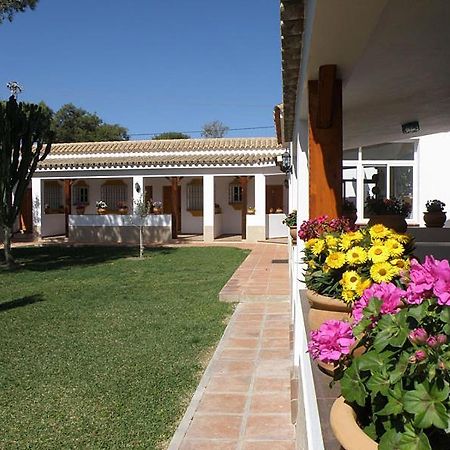 Hostal Las Acacias ロス・カーニョス・デ・メカ エクステリア 写真