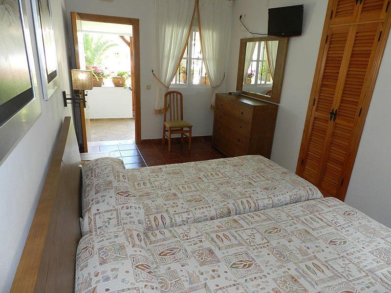 Hostal Las Acacias ロス・カーニョス・デ・メカ エクステリア 写真
